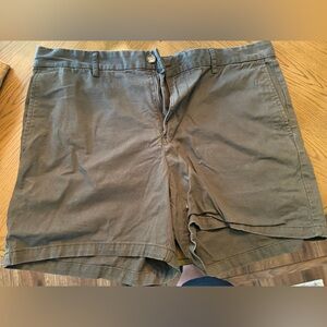 Old navy 5in shorts